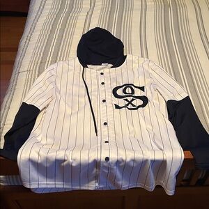 Chicago White Sox 2025 Guaranteed Rate Field Hooded Jersey